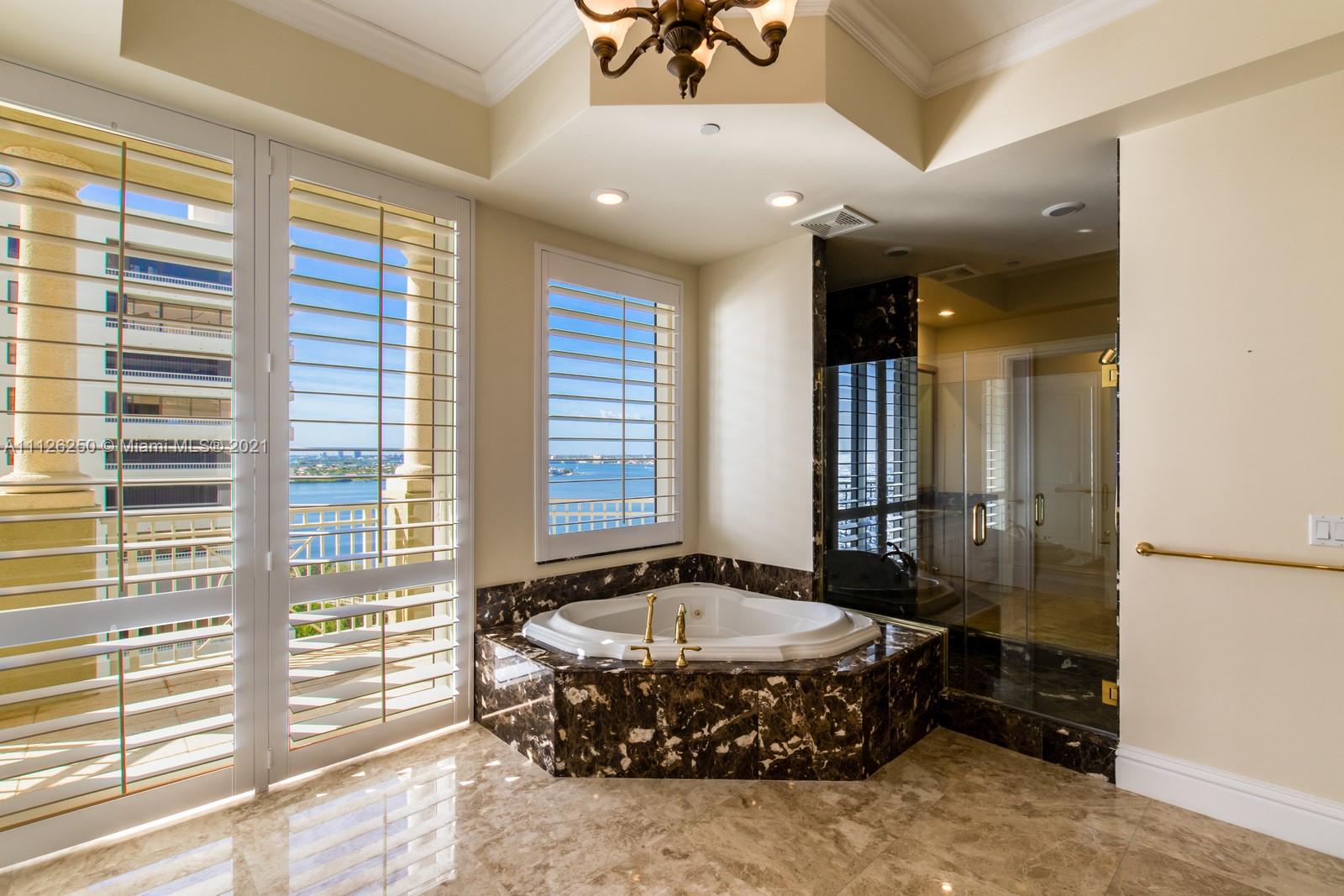 ONE SINGER ISLAND CONDO - Residential