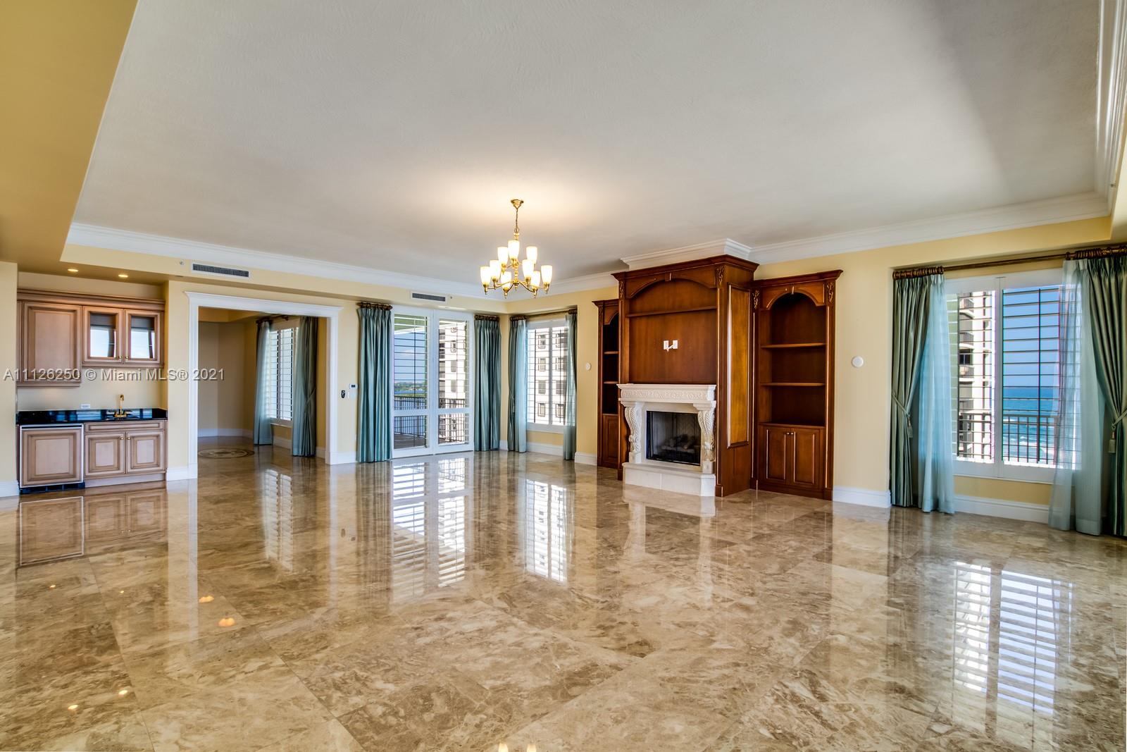 ONE SINGER ISLAND CONDO - Residential