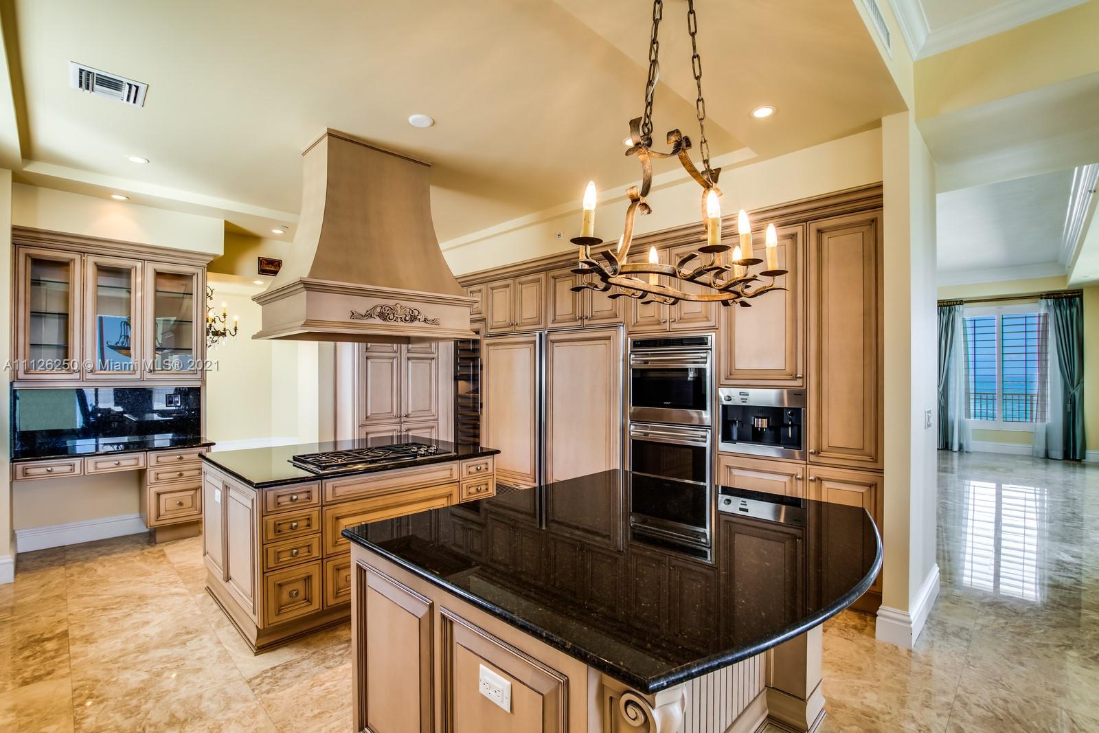 ONE SINGER ISLAND CONDO - Residential