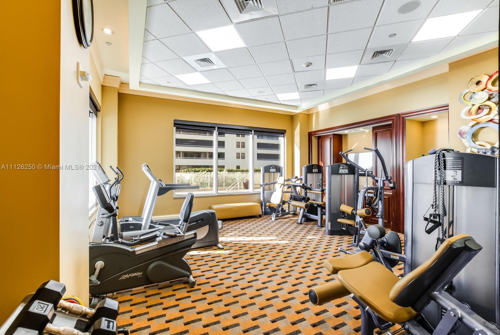 ONE SINGER ISLAND CONDO - Residential