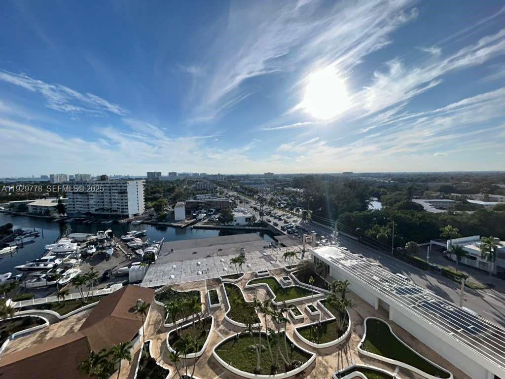 SAILBOAT CAY CONDO - Residential