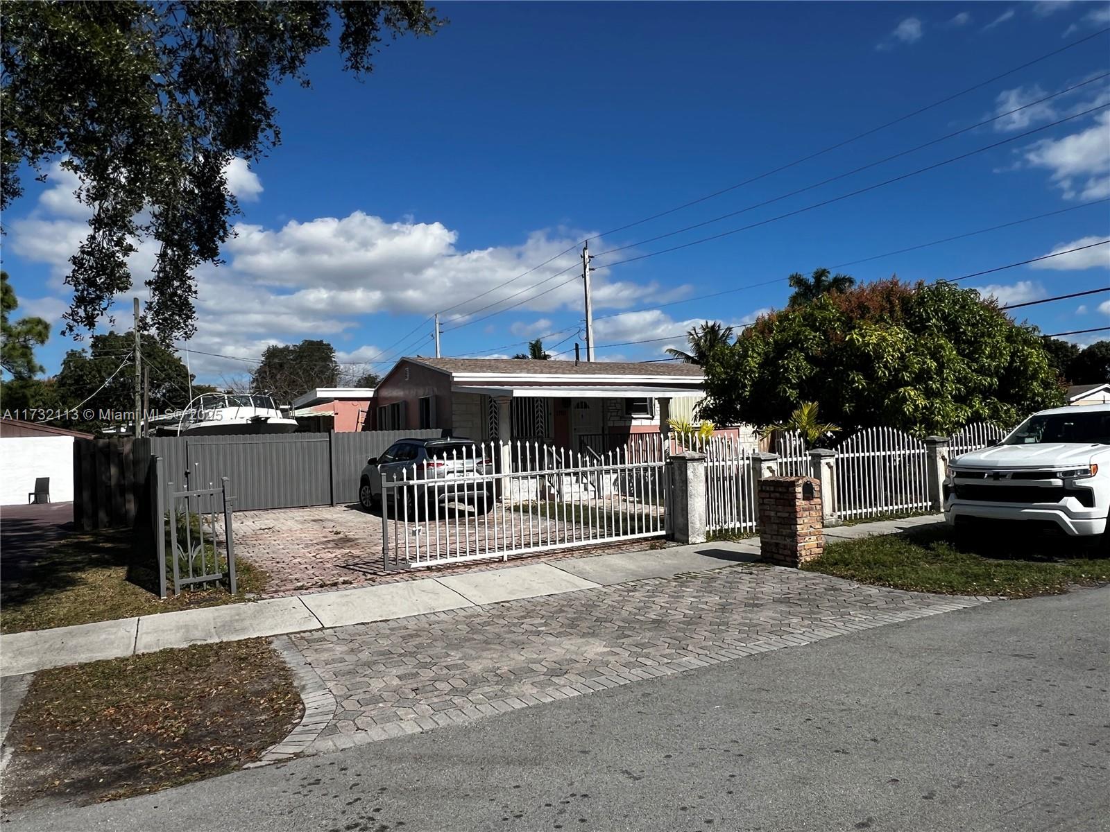 1701 Nw 180th Ter, Miami Gardens, Broward County, Florida - 4 Bedrooms  
3 Bathrooms - 