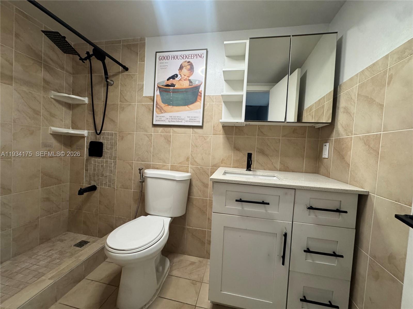 TRIANON PARK CONDO - Residential