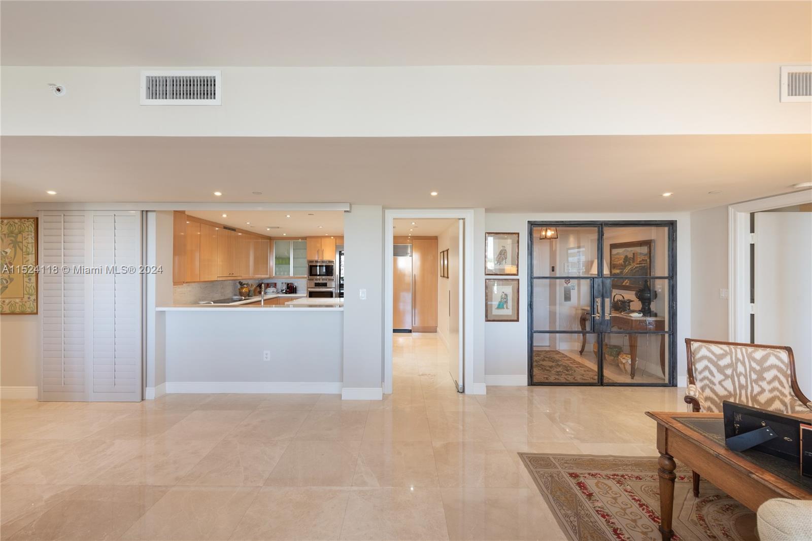 GRAND BAY TOWER CONDO - Residential