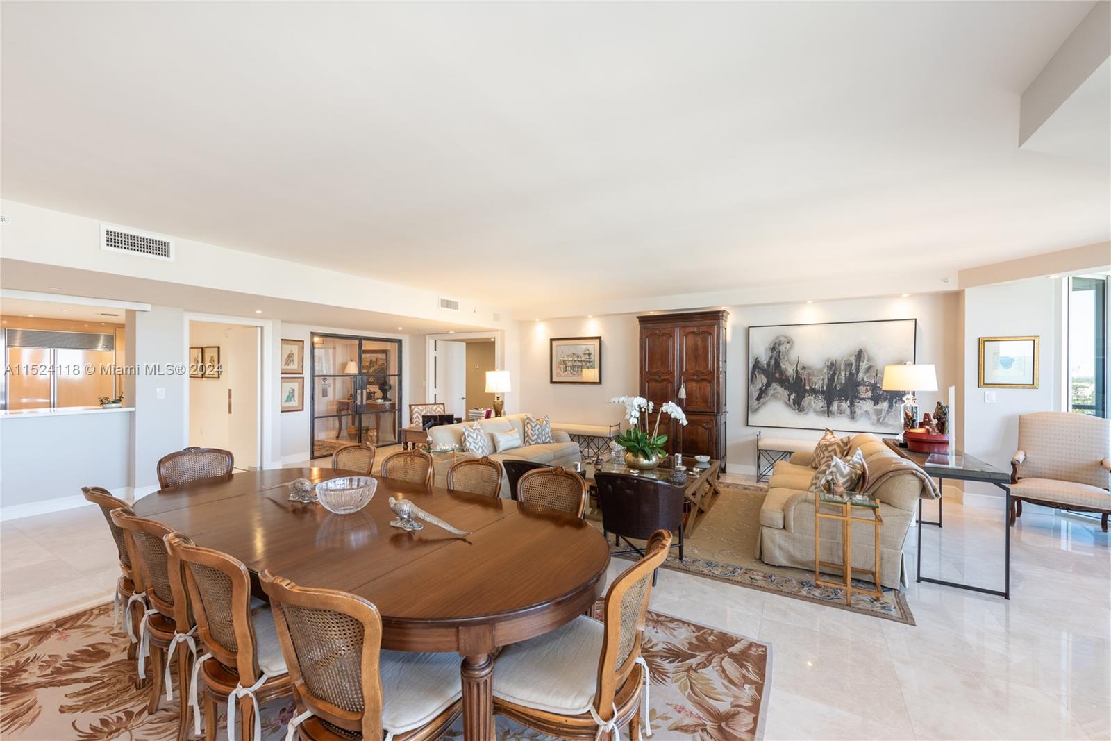 GRAND BAY TOWER CONDO - Residential