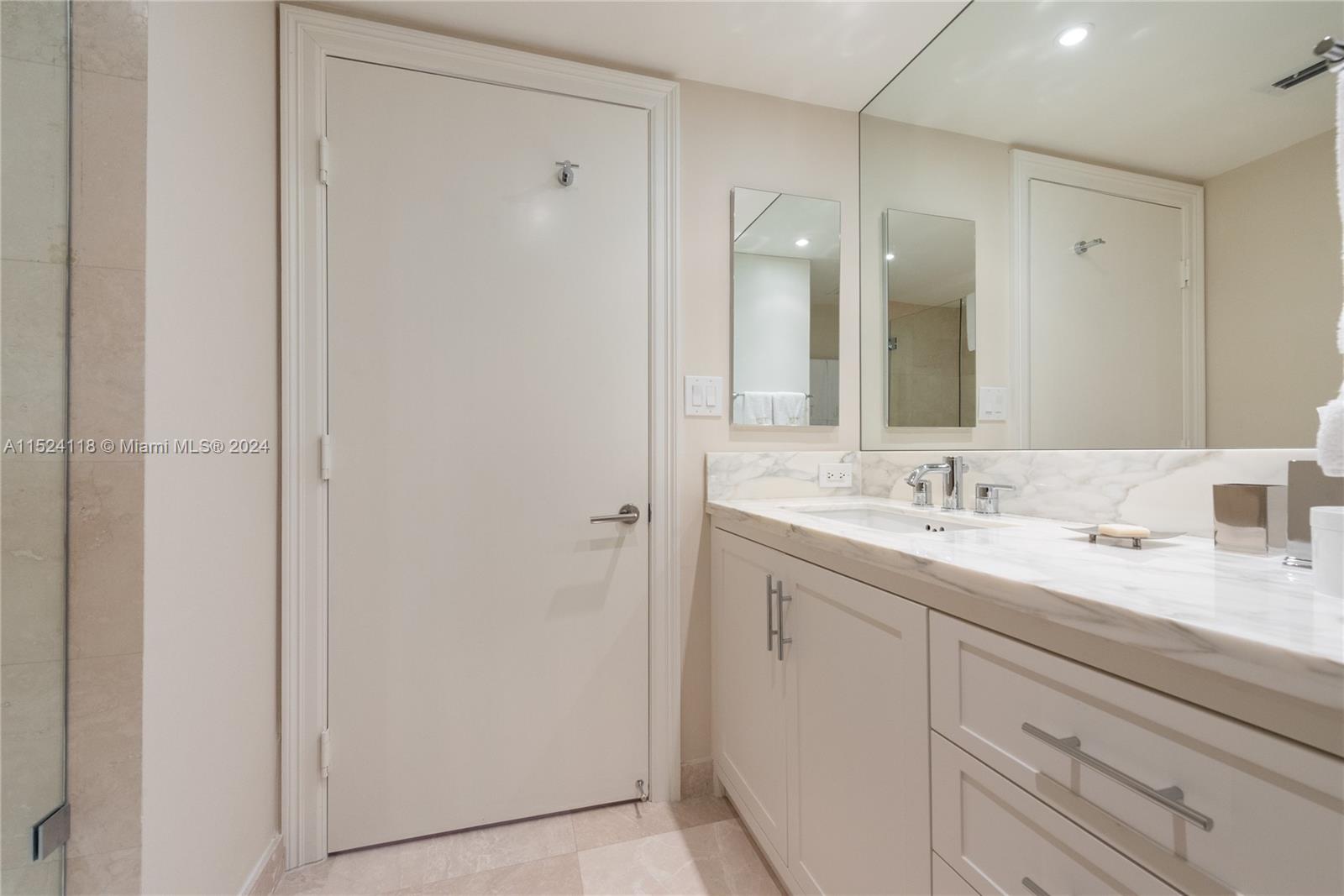 GRAND BAY TOWER CONDO - Residential