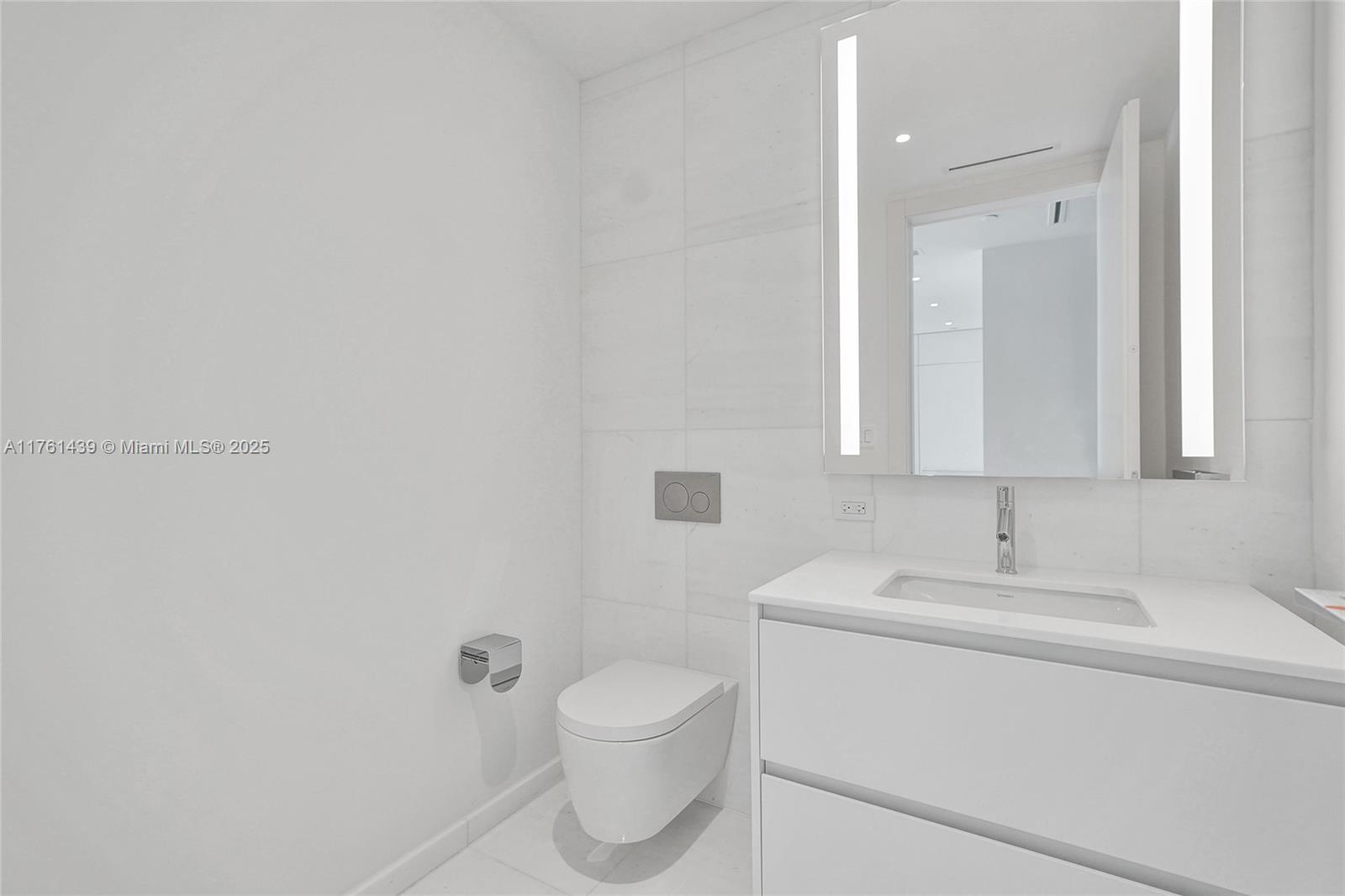 Aston Martin Residences - Residential