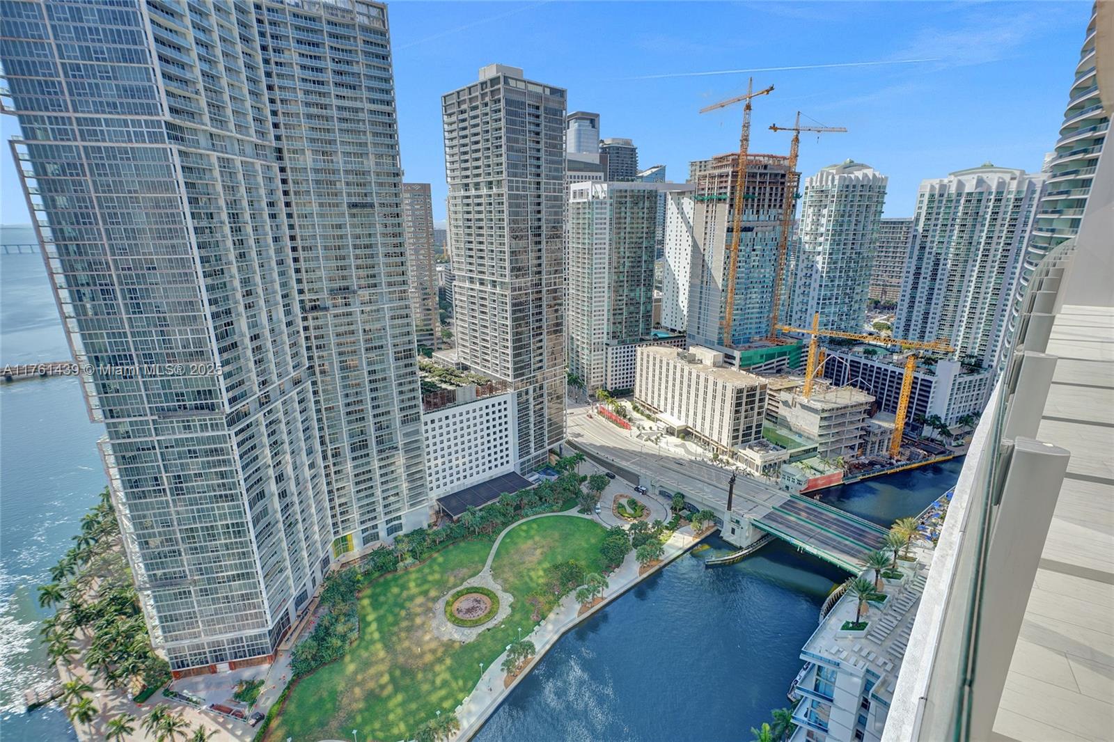 300 Biscayne Blvd Way 3405