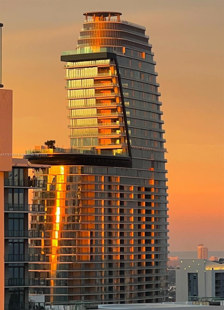 300 Biscayne Blvd Way 3405