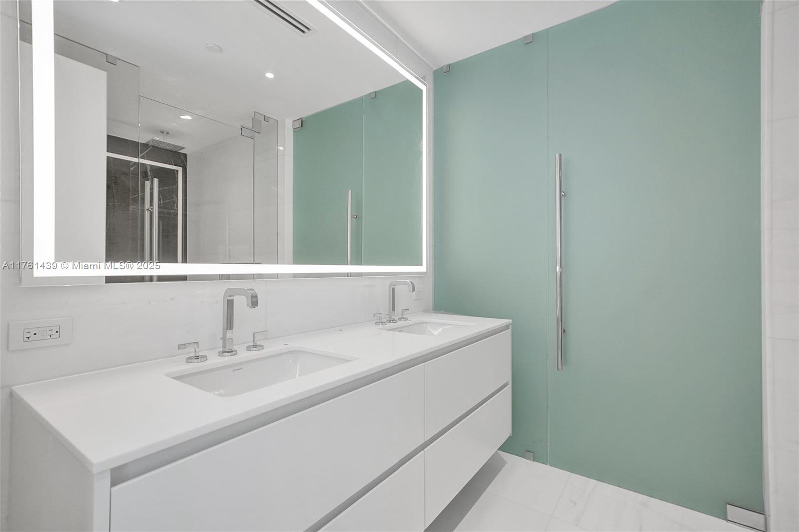 Aston Martin Residences - Residential