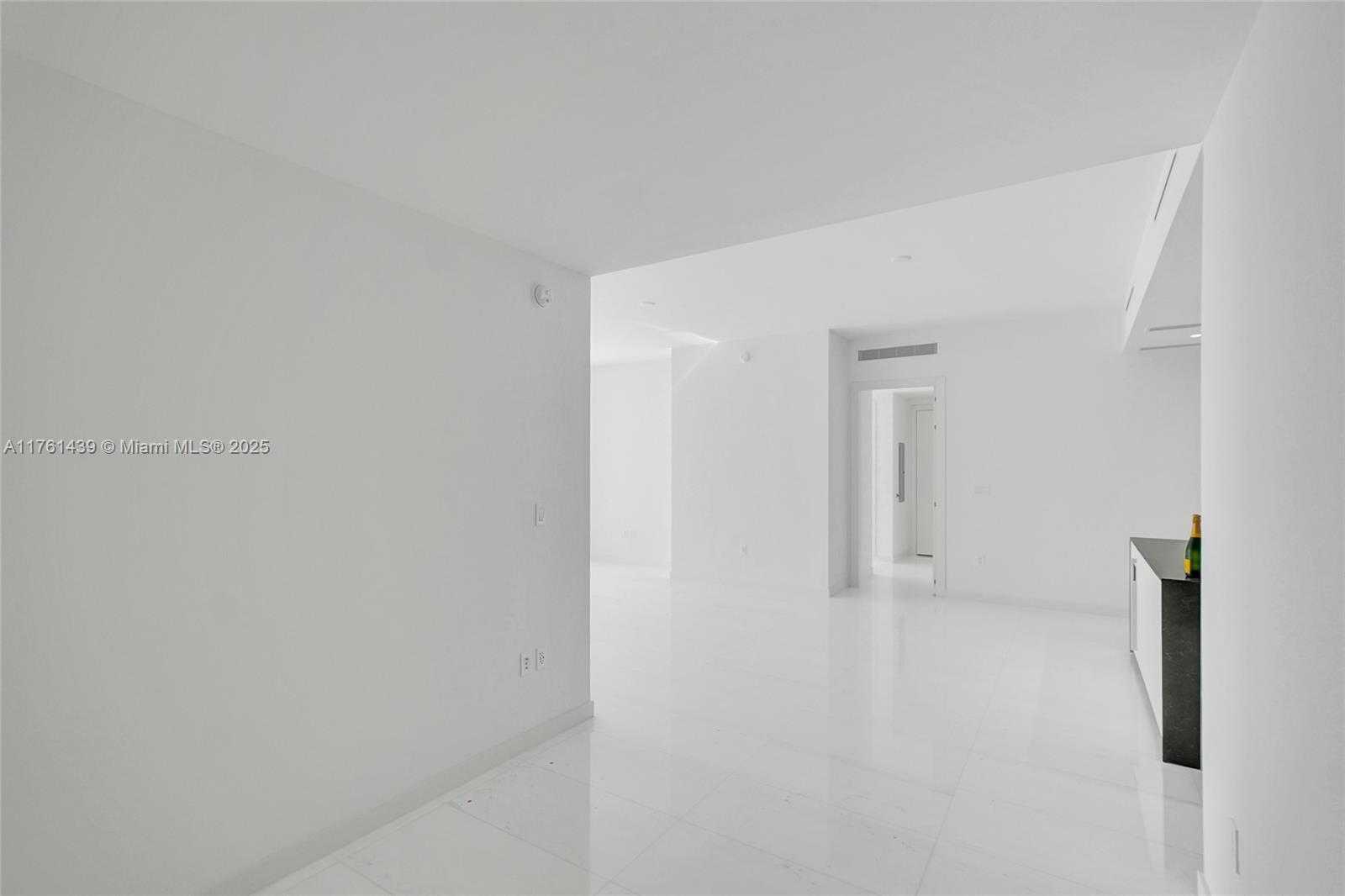 Aston Martin Residences - Residential