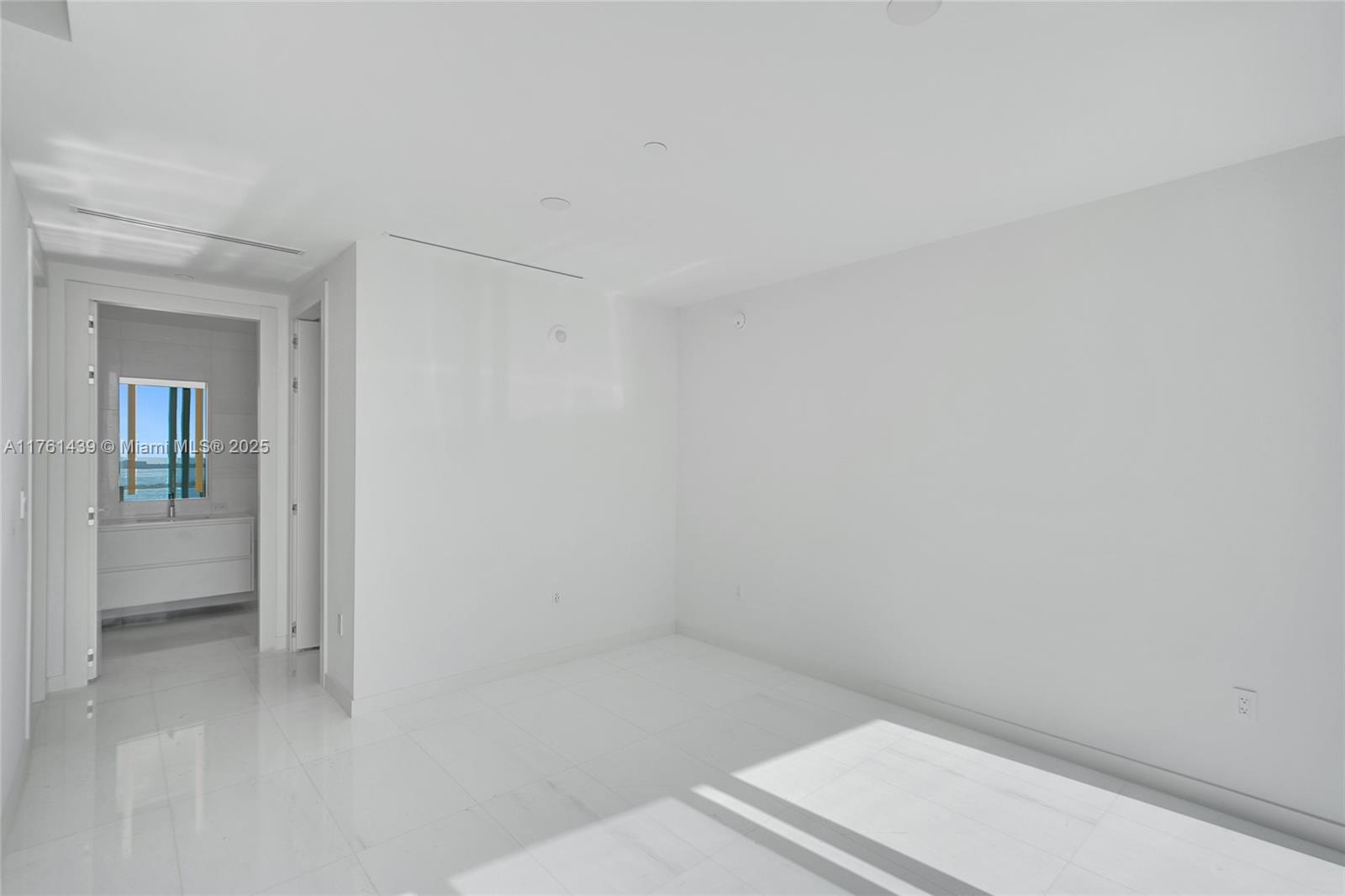 Aston Martin Residences - Residential