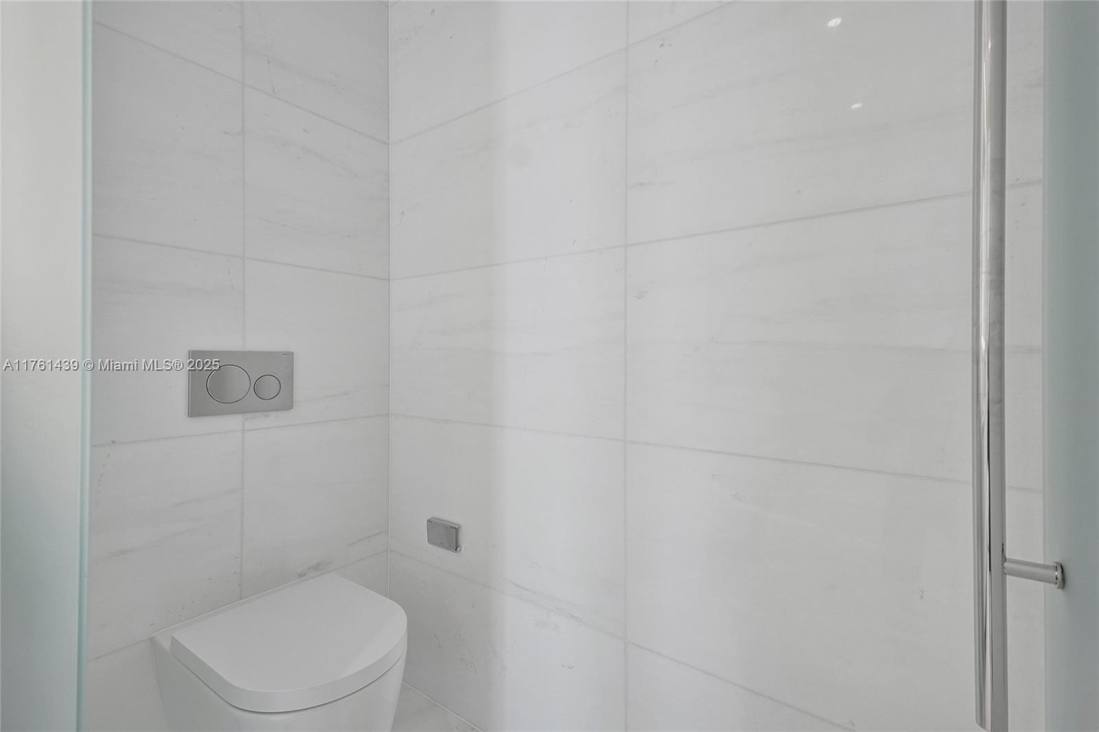 Aston Martin Residences - Residential