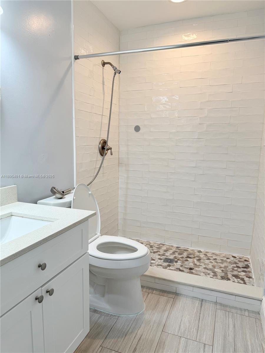 VILLA HOMES AT THE MOORS - Residential