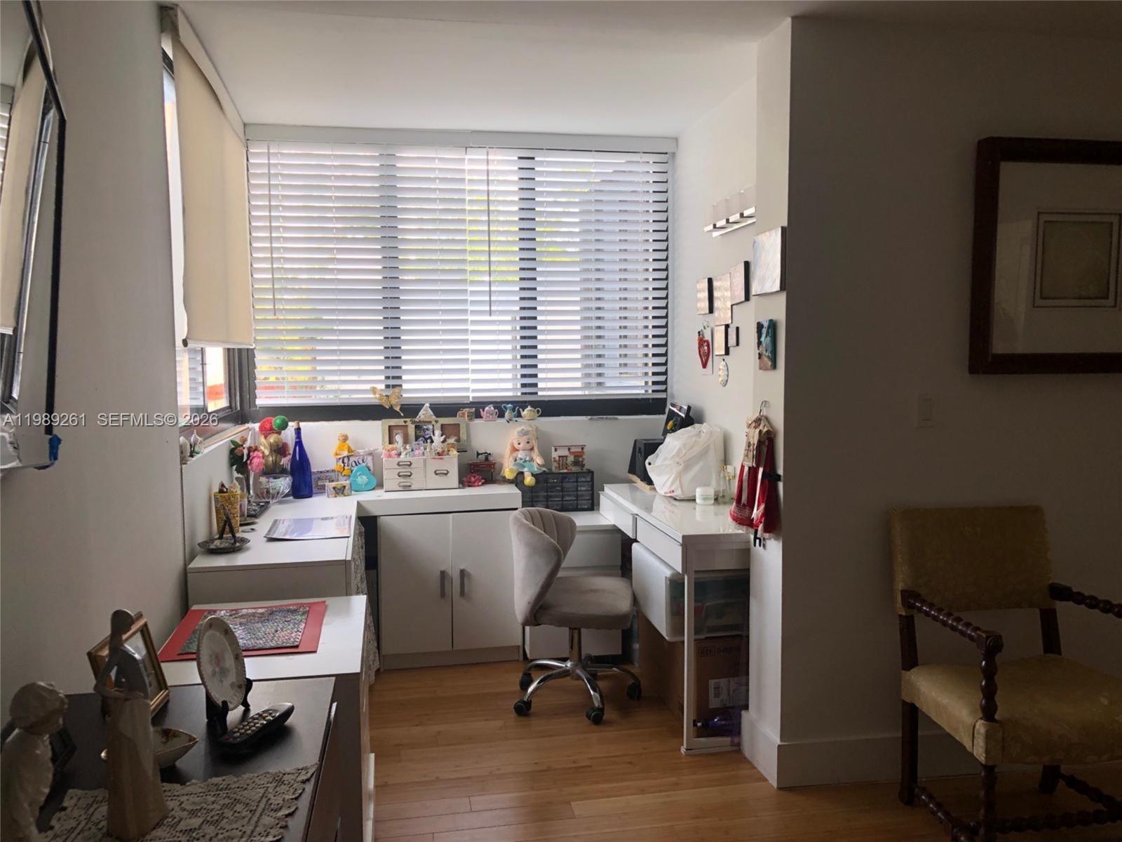 ADMIRALS PORT TOWNHOMES C - Residential Lease