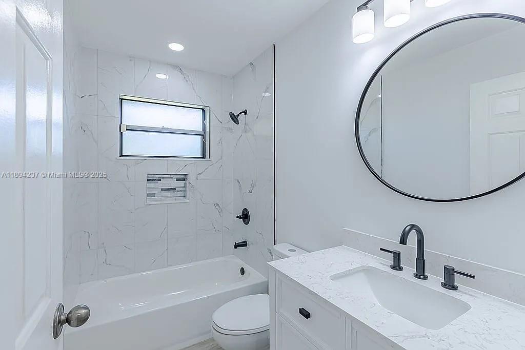 BUNKER HILL AT HERITAGE R - Residential