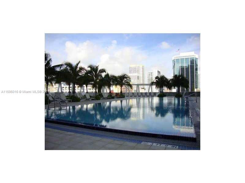 THE AXIS ON BRICKELL COND - Residential