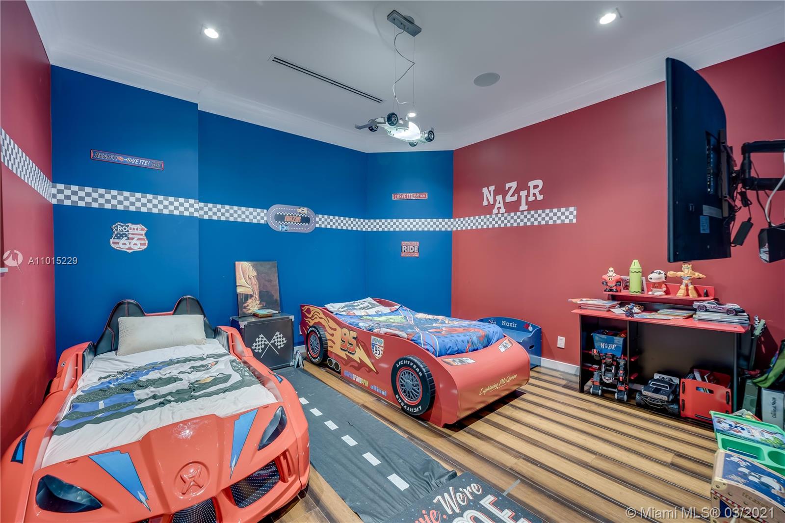 EVERGLADES SUGAR & LAND C - Residential