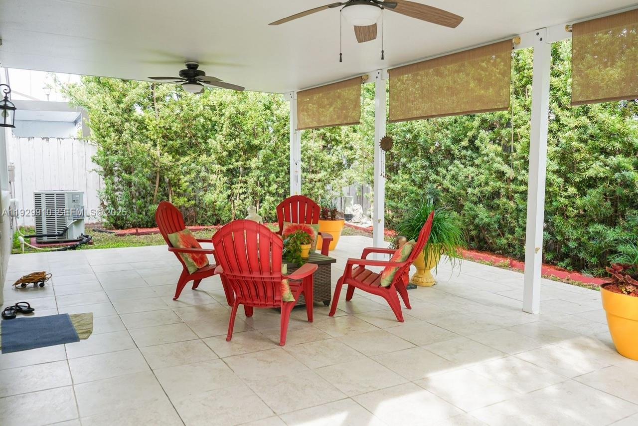 COUNTRY LAKE HOMES 2ND AD - Residential