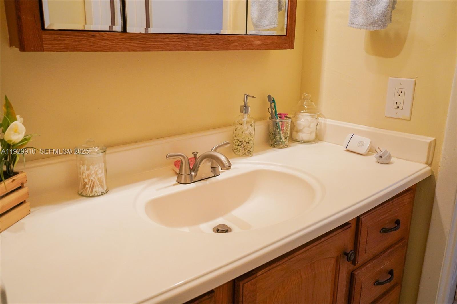 COUNTRY LAKE HOMES 2ND AD - Residential