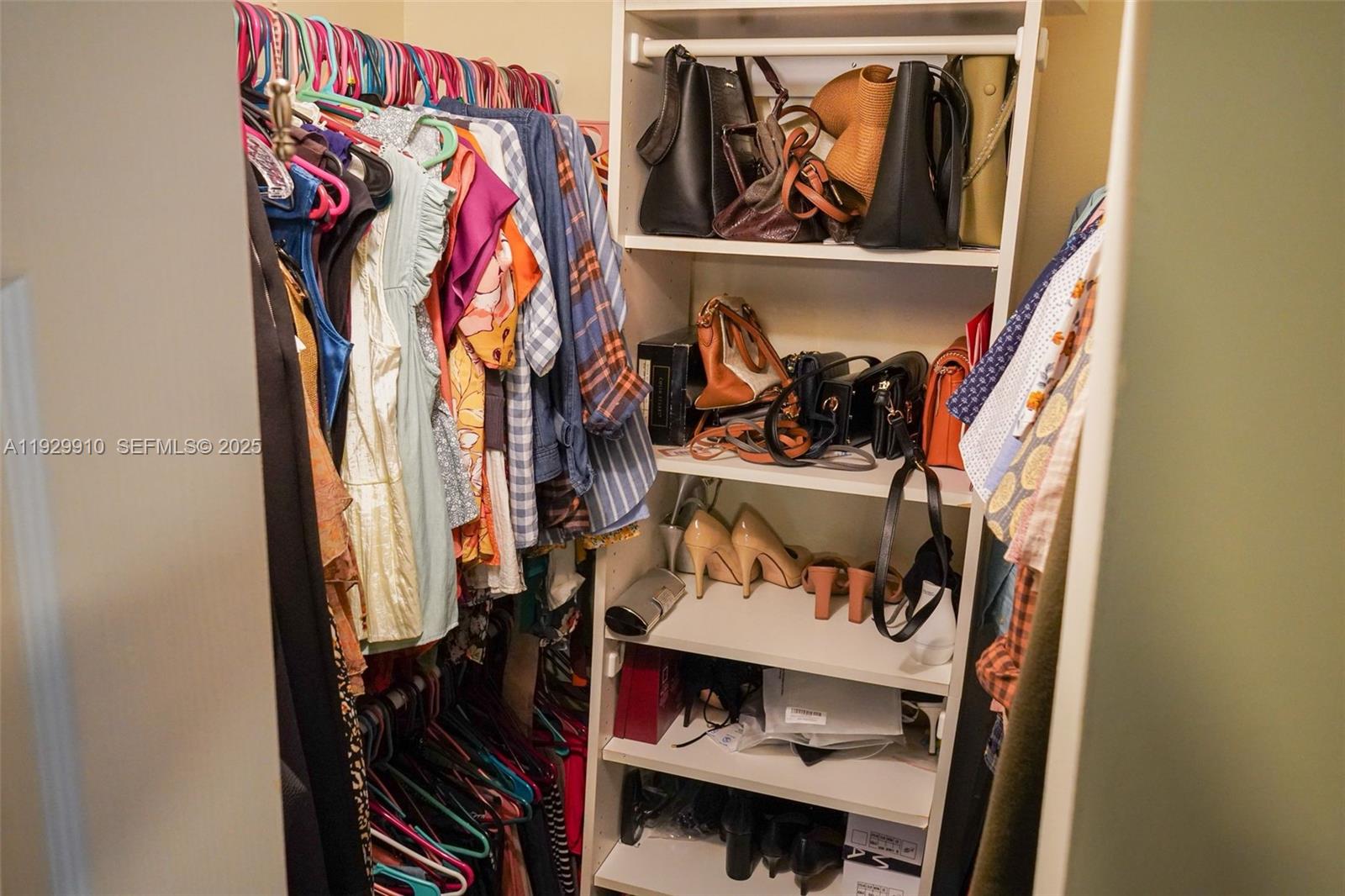 COUNTRY LAKE HOMES 2ND AD - Residential