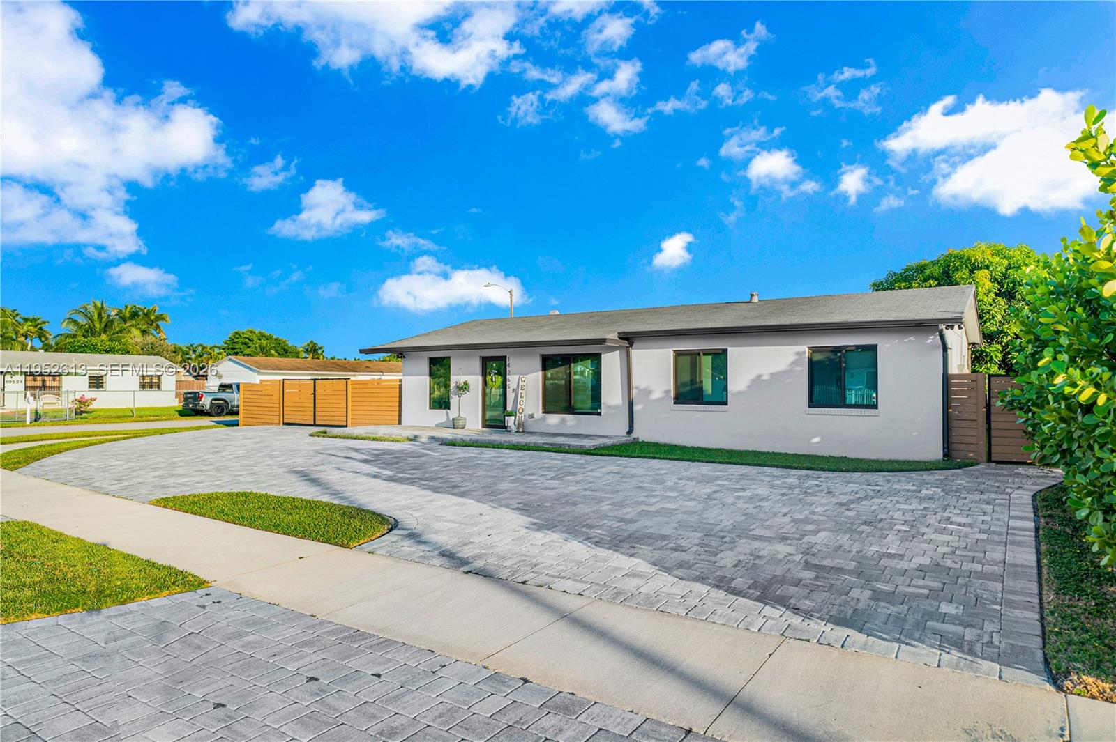 7TH ADDN TO RICHMOND HEIG - Residential