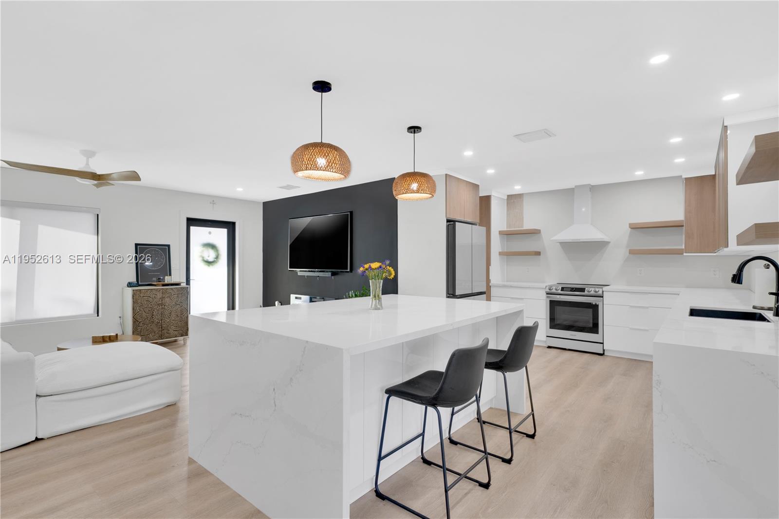 7TH ADDN TO RICHMOND HEIG - Residential