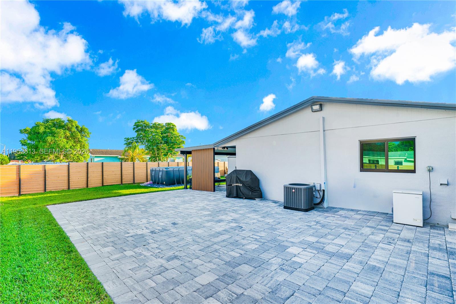 7TH ADDN TO RICHMOND HEIG - Residential