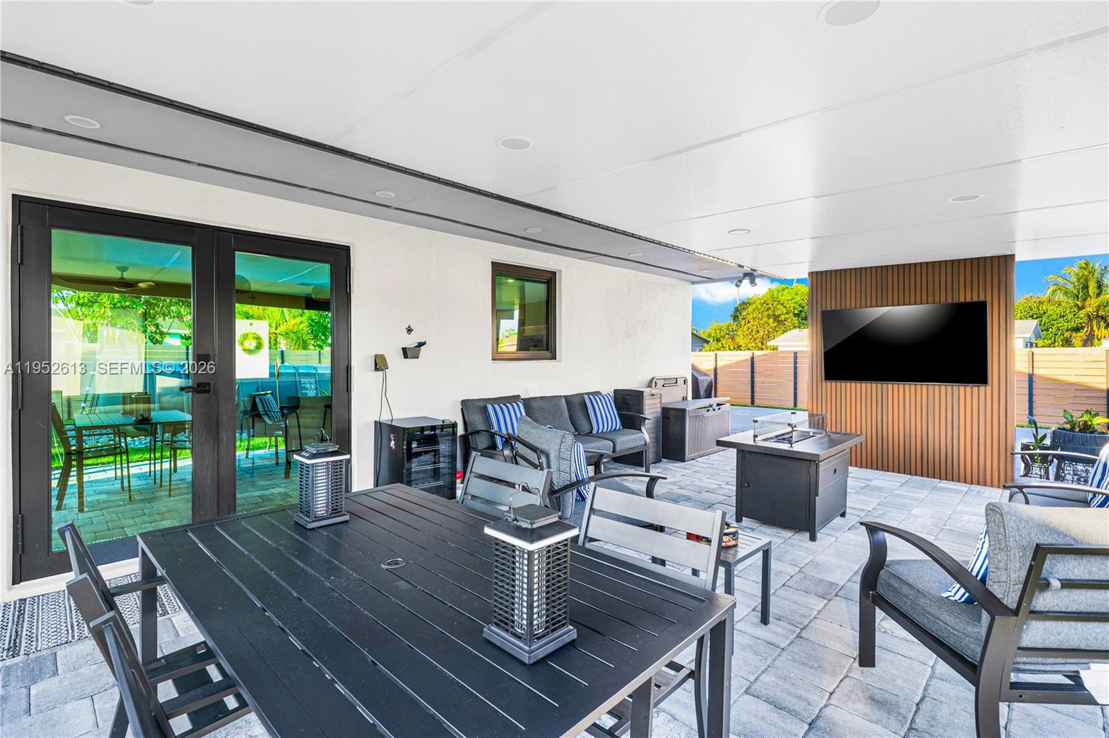 7TH ADDN TO RICHMOND HEIG - Residential