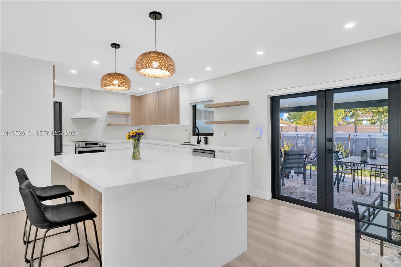 7TH ADDN TO RICHMOND HEIG - Residential