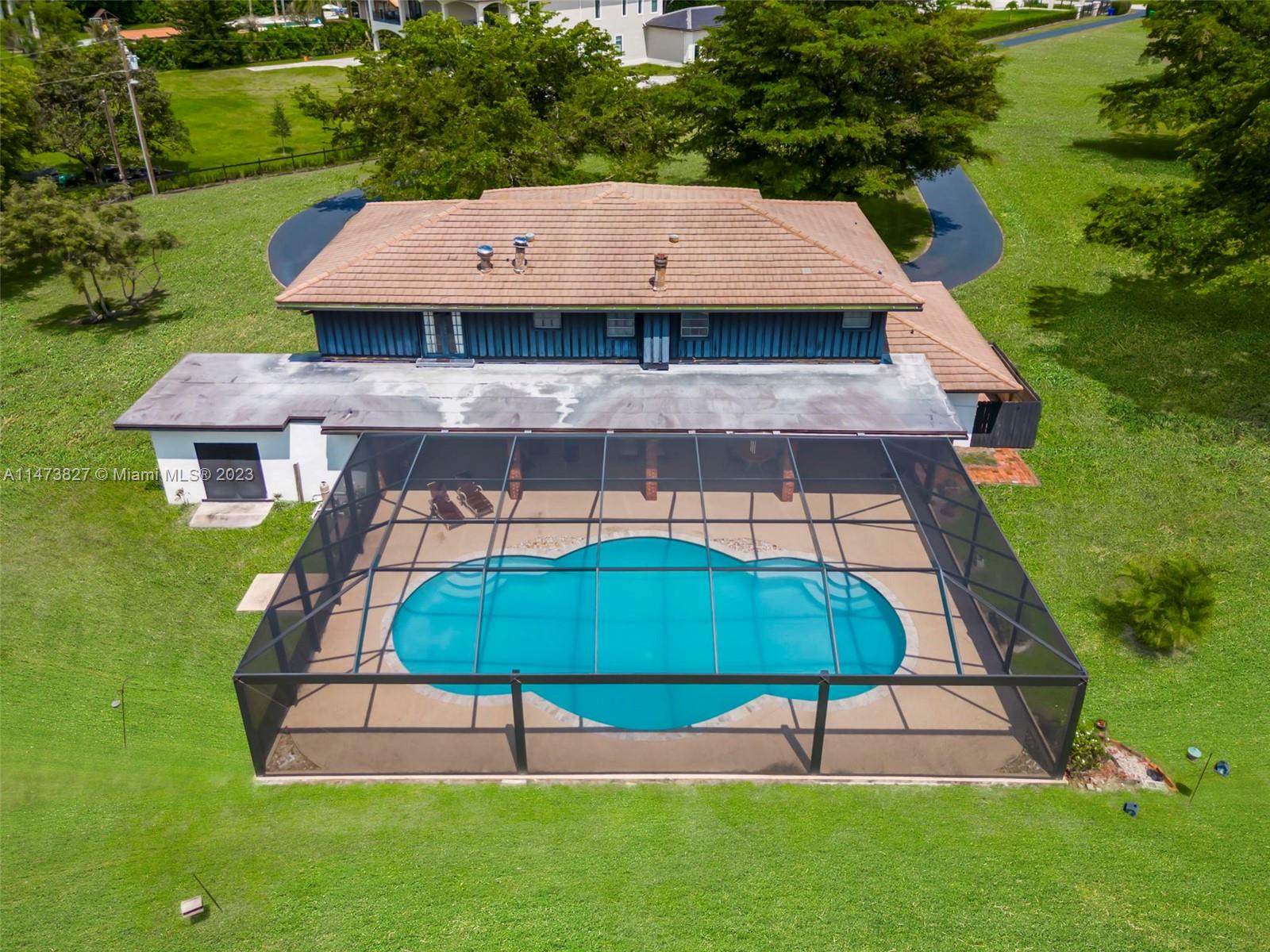 Sunshine Ranches - Residential