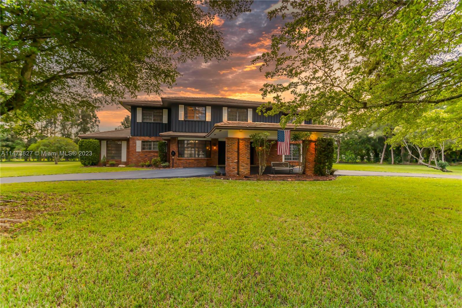 Sunshine Ranches - Residential