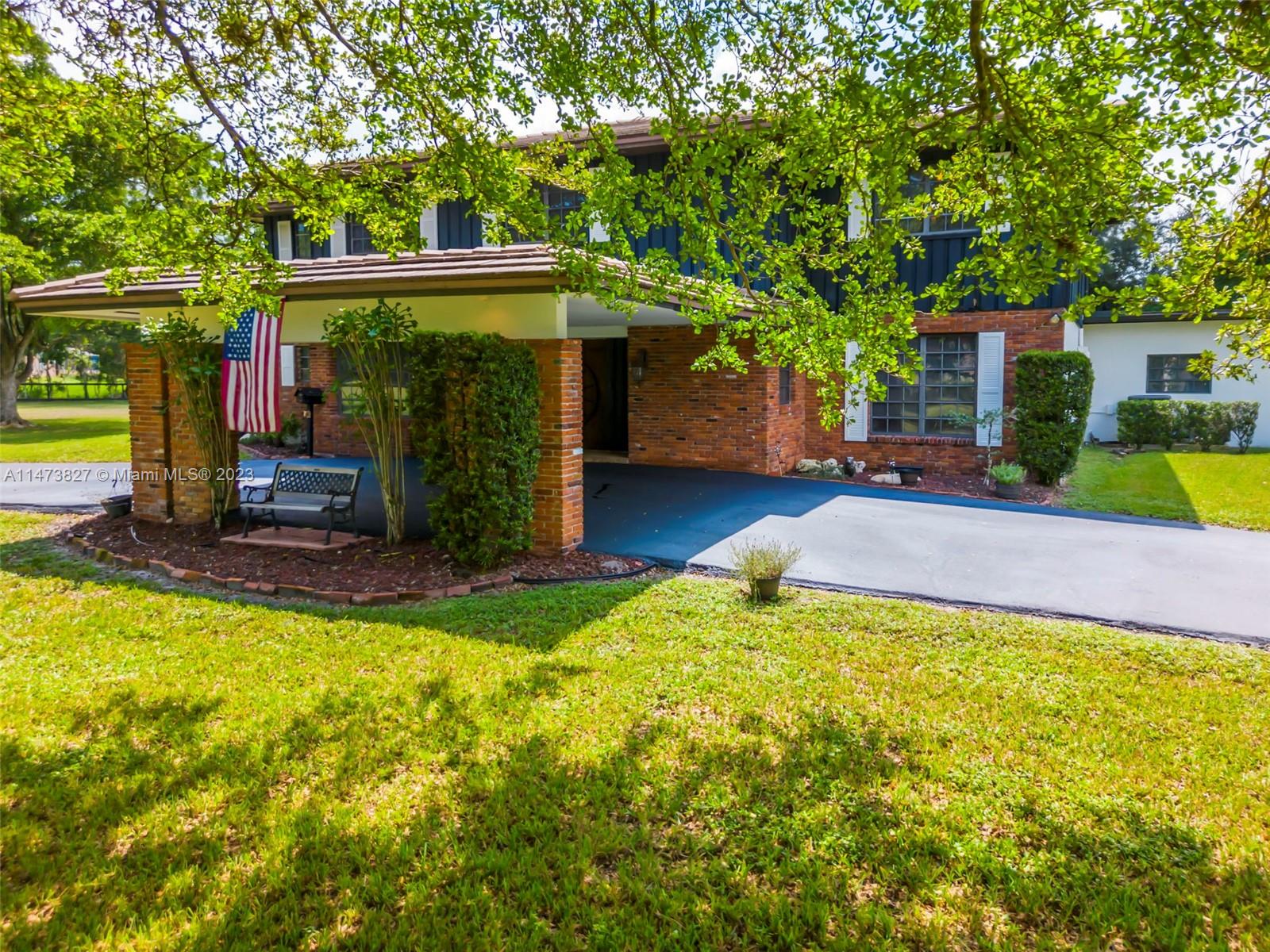 Sunshine Ranches - Residential