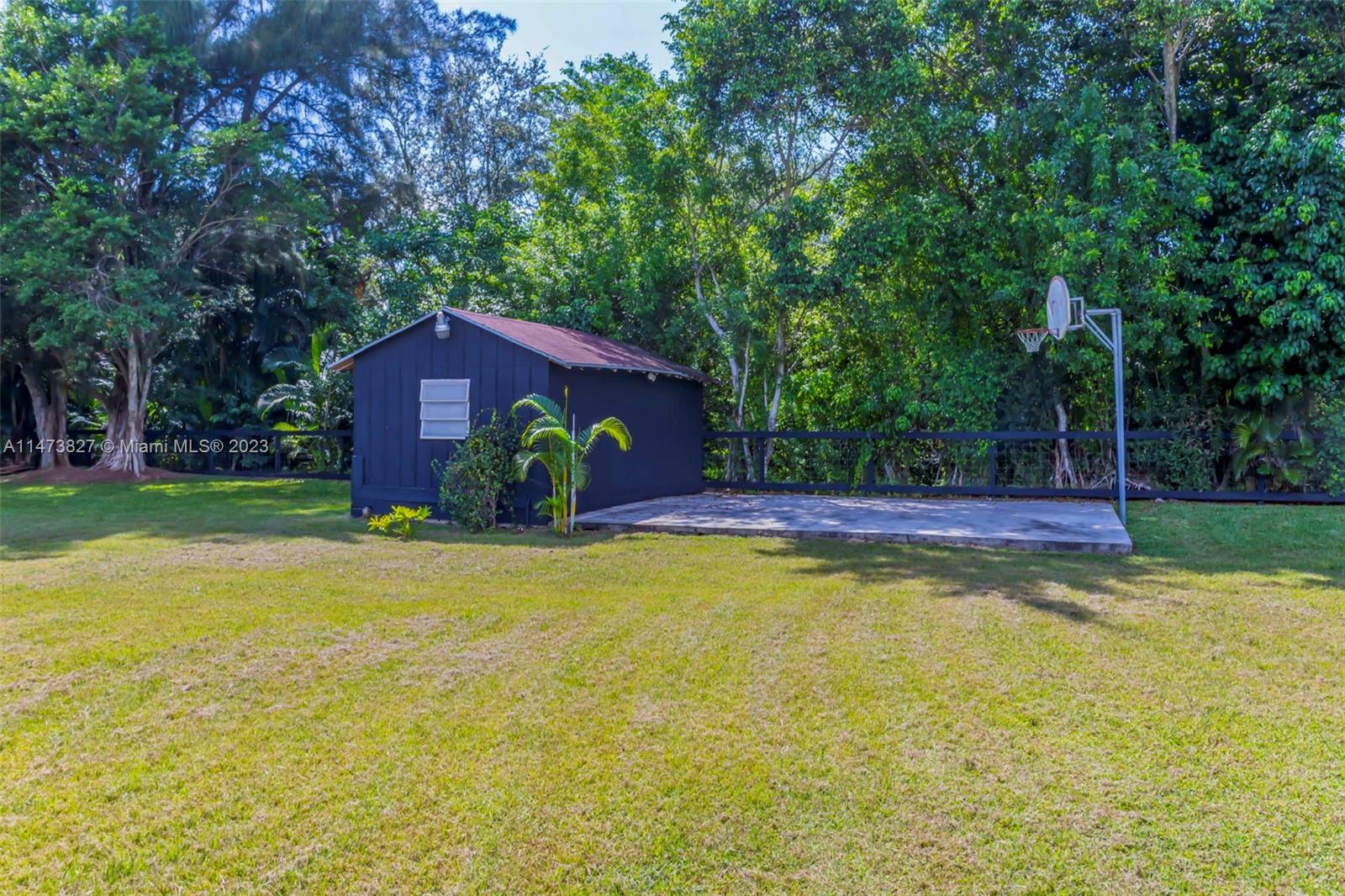 Sunshine Ranches - Residential