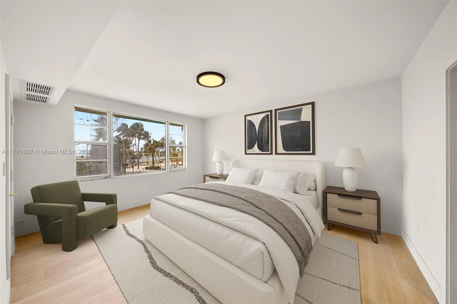 Miami Beach, Florida 33140, United States, 3 Bedrooms Bedrooms, ,3 BathroomsBathrooms,Residential,Active,122490