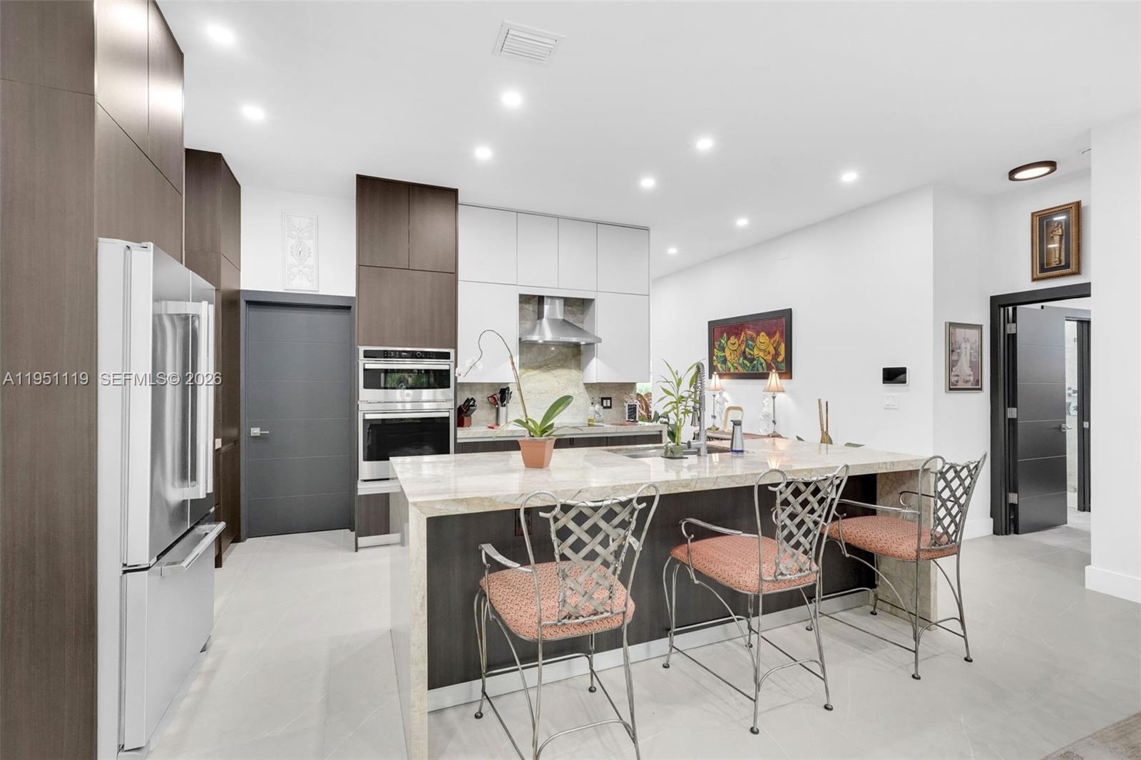 PARADISE REEF - Residential