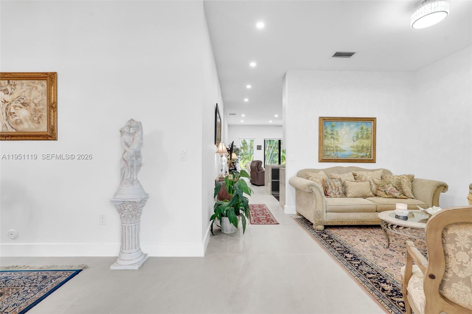 PARADISE REEF - Residential