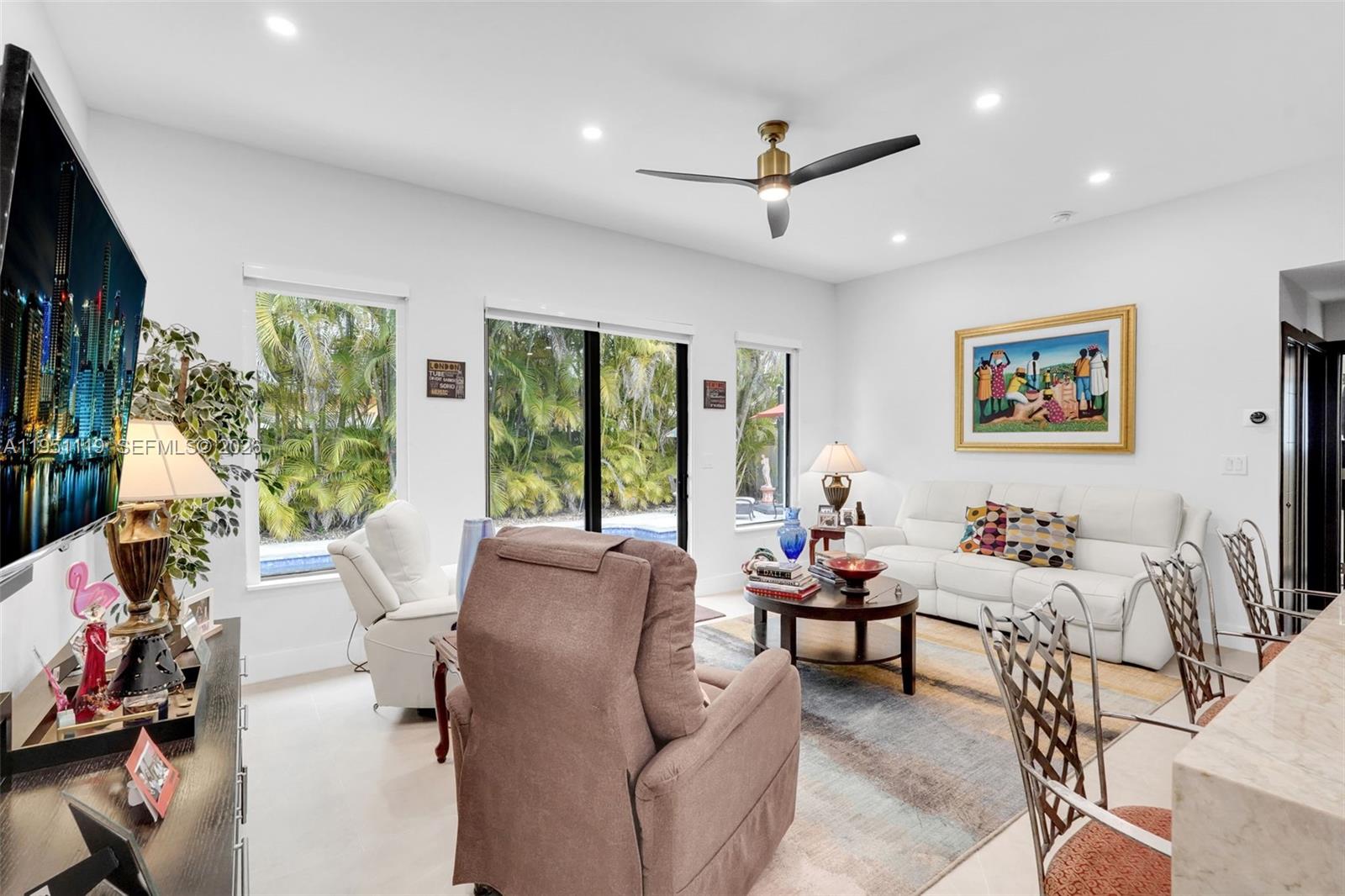 PARADISE REEF - Residential