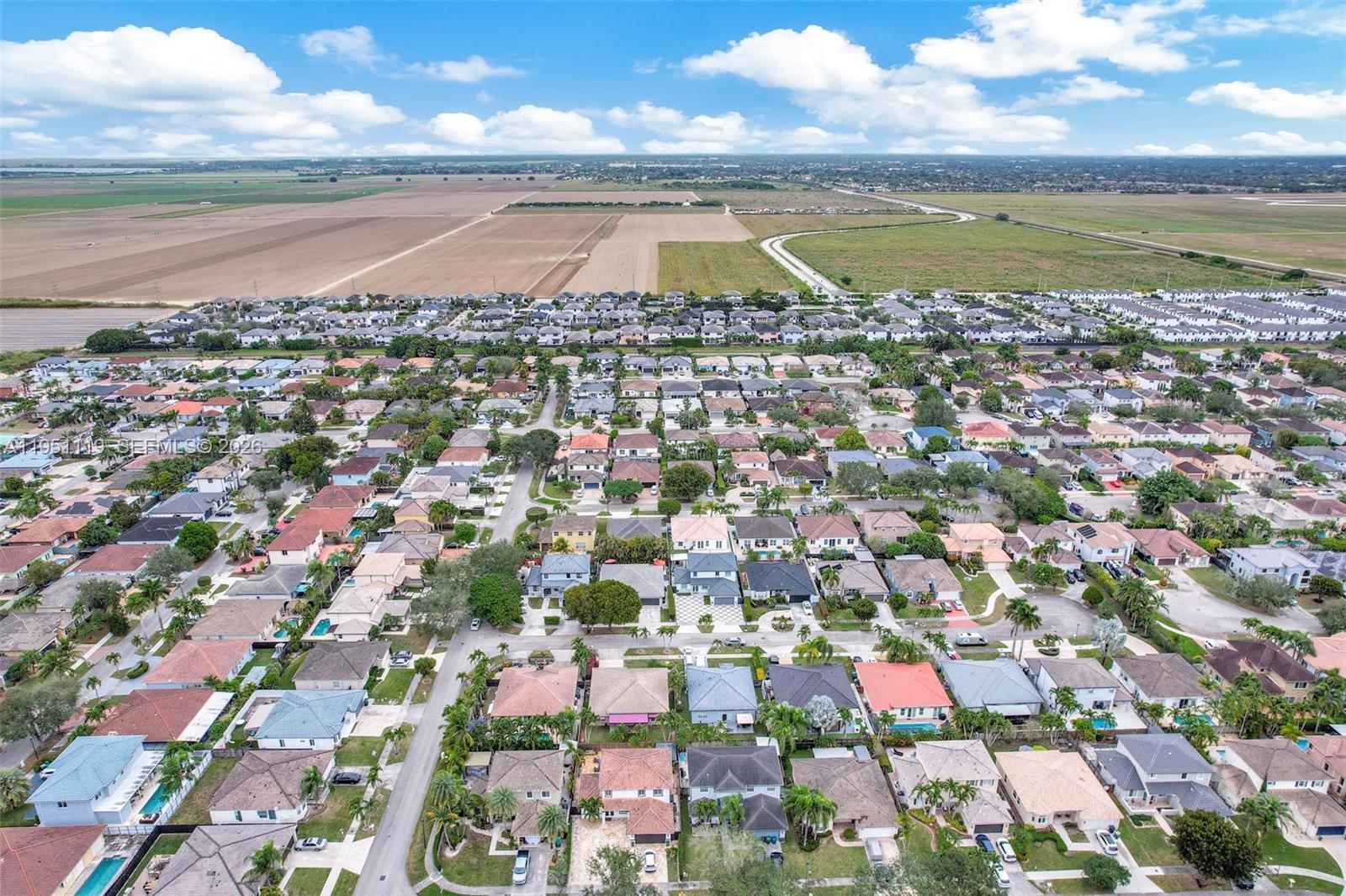 PARADISE REEF - Residential
