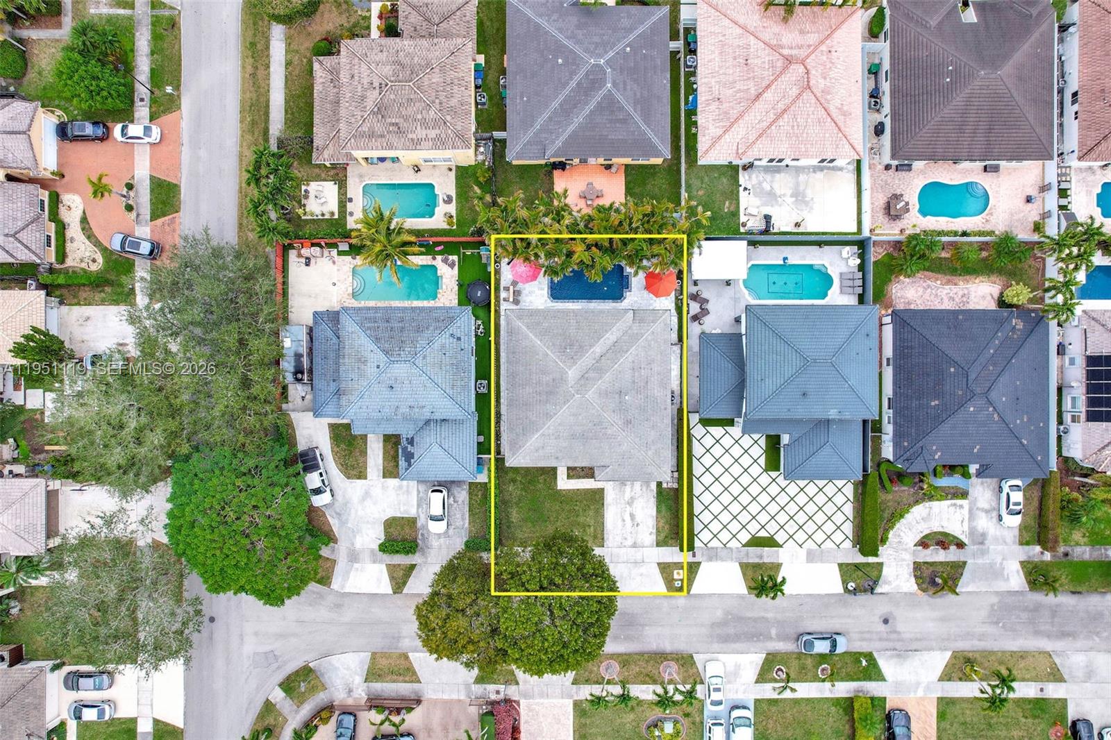 PARADISE REEF - Residential