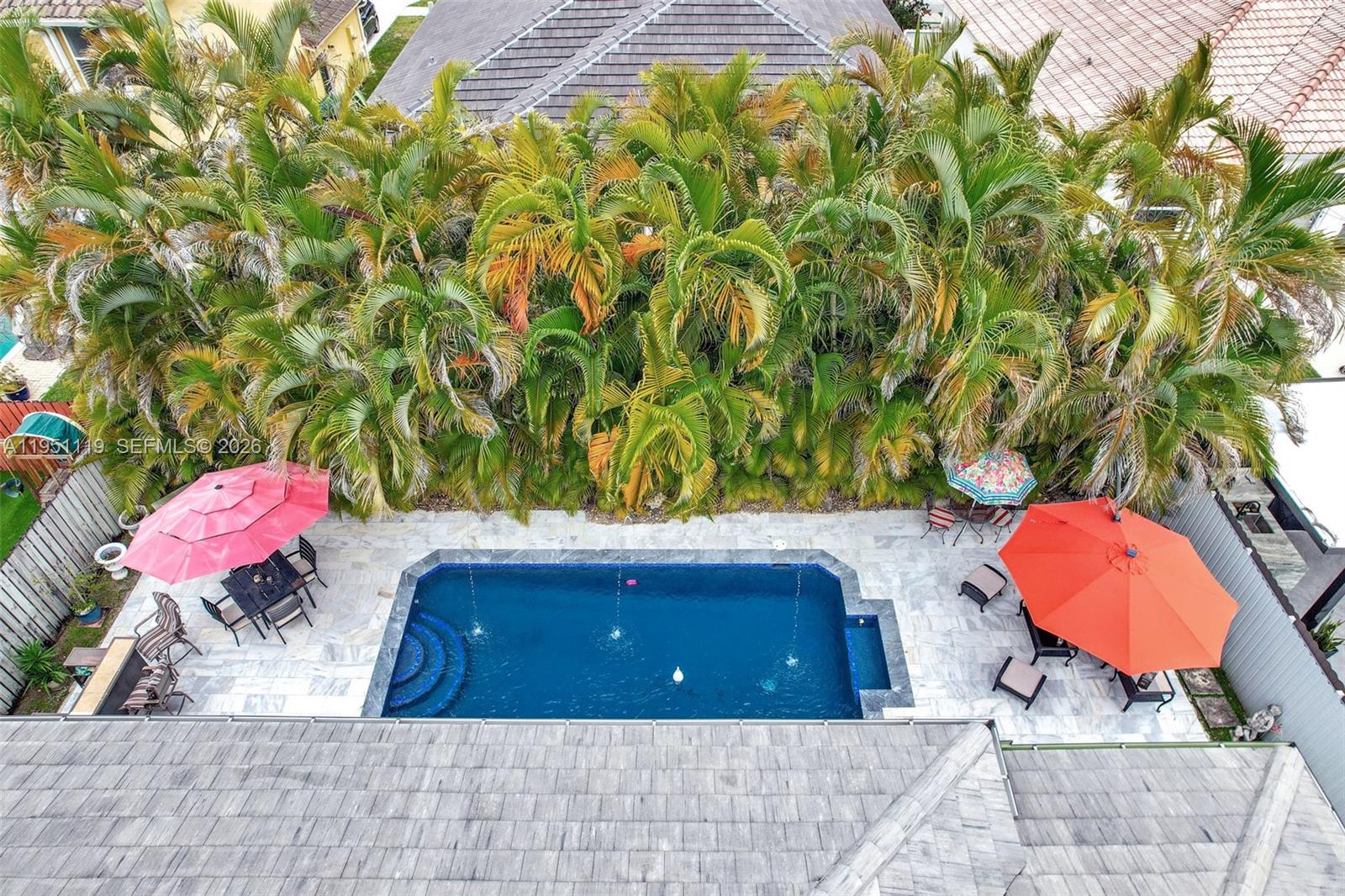 PARADISE REEF - Residential