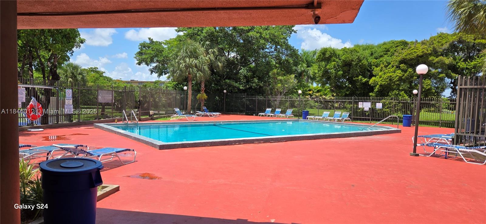 PINEBARK CONDO NO 1 - Residential