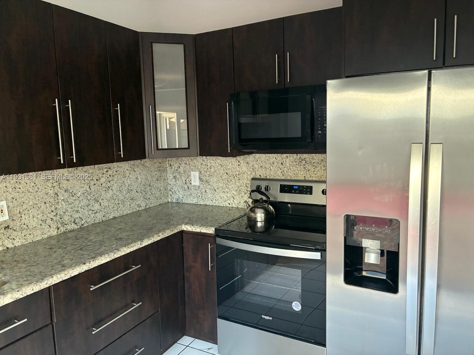 16055 SW 112th Ter 16055