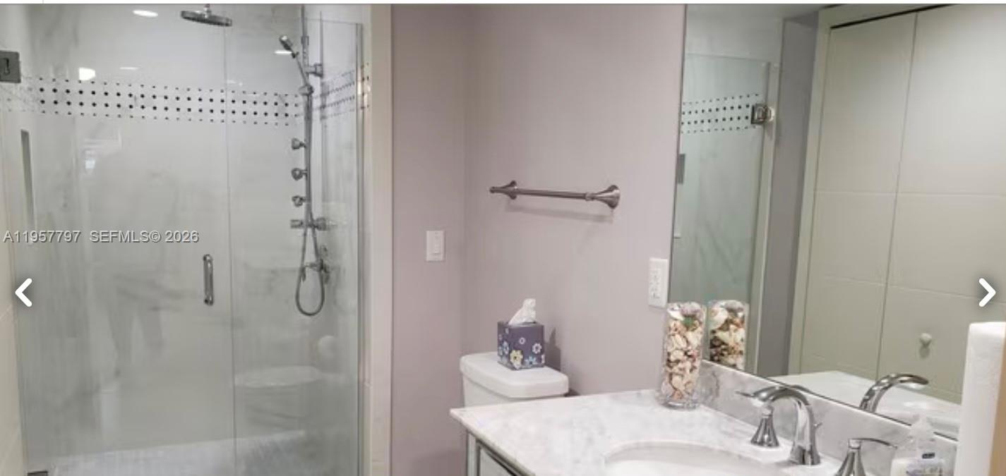 VILLAS ON THE GREEN CONDO - Residential Lease