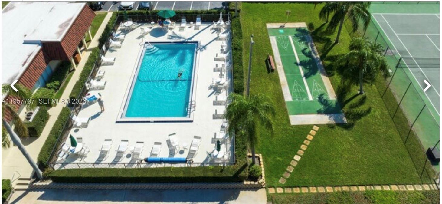 VILLAS ON THE GREEN CONDO - Residential Lease