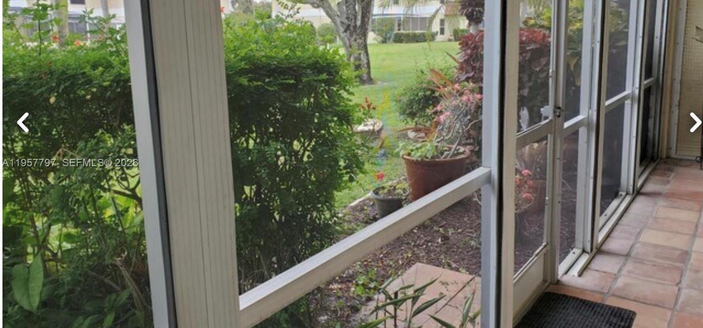 VILLAS ON THE GREEN CONDO - Residential Lease