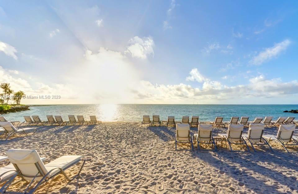 Nestled in one of the most charming areas of FISHER ISLAND,this TOTALLY renovated 3BR unit is bright,light & finished to perfection.Boasting breathtaking views of the Island’s picturesque main yacht marina & evoking the charm & the allure of the Mediterranean yacht life,this “D” model floor plan desired for its ideal sized family unit or pied-a-mer.NEW kitchen is a masterpiece equipped w/ state of the art appliances & sleek surfaces combining functionality w/ modern sophistication.It opens up to the expansive living rm offering stunning views of the marina & golf course.An expanded Master BR suite & spa-like bath finished in crisp white porcelain are a blend of lavishness, comfort and serenity. Two split bedroom suites complete the ideal space distribution in this truly remarkable setting.