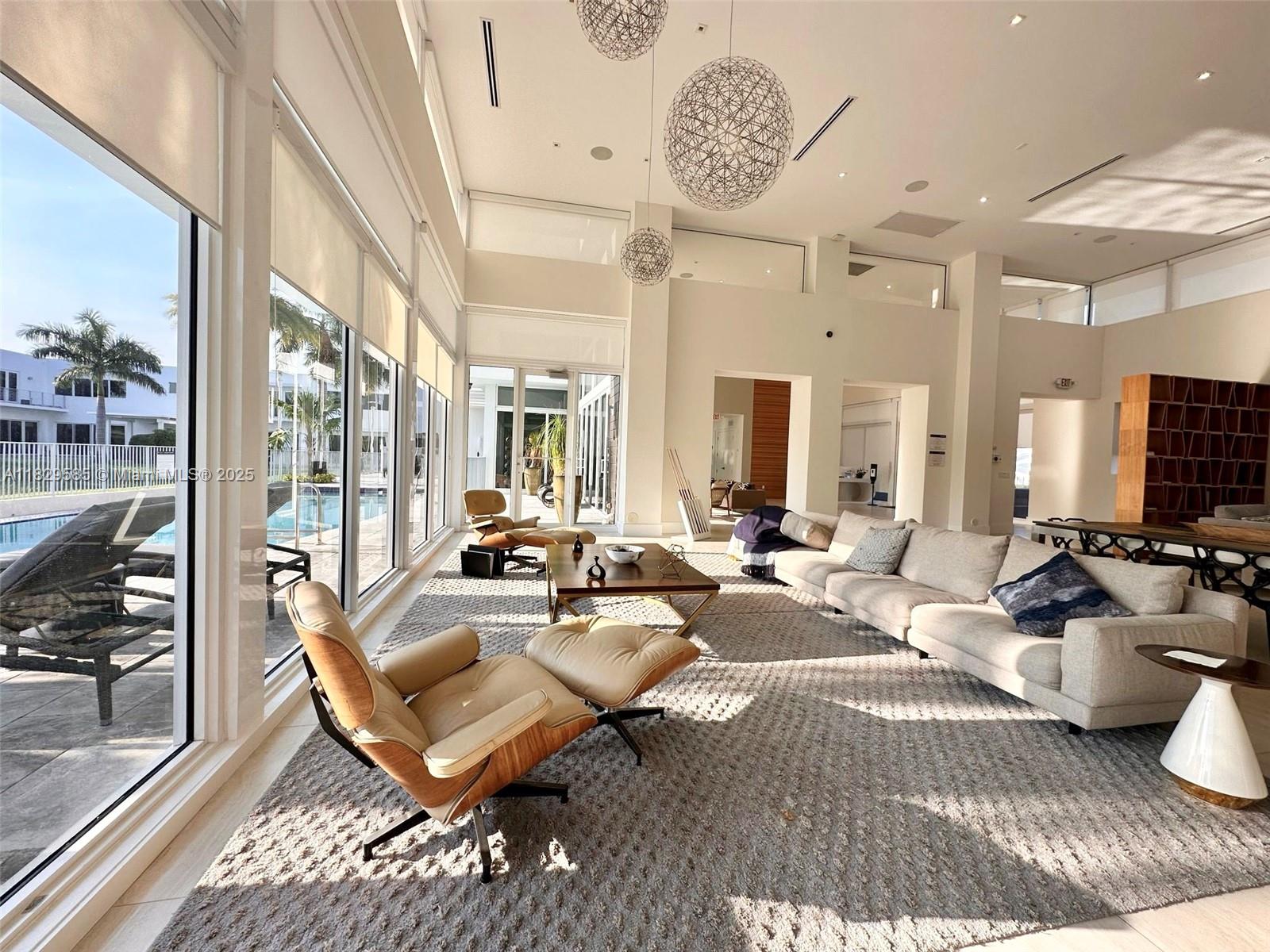 DORAL COMMONS RESIDENTIAL - Residential Lease