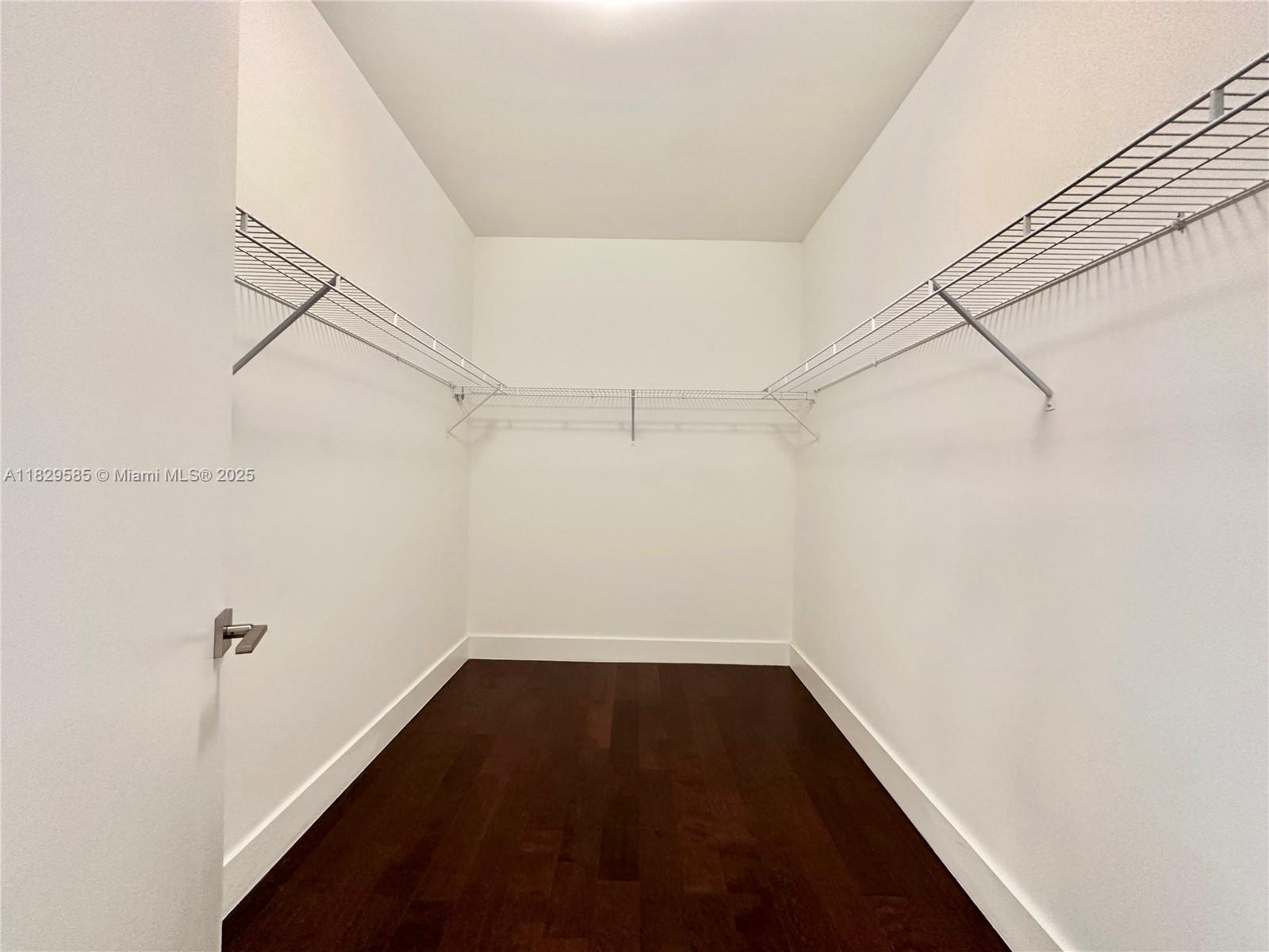 DORAL COMMONS RESIDENTIAL - Residential Lease