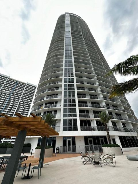 Photo of 1750 N Bayshore Dr #1710, Miami, FL 33132 (MLS # A11891409)